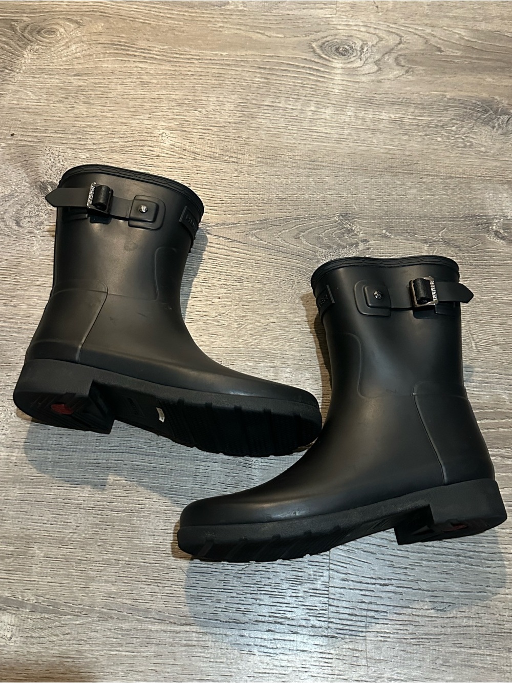 Hunter Black Rain Boots Women’s Size 6 Matte Rubber Buckle Waterproof